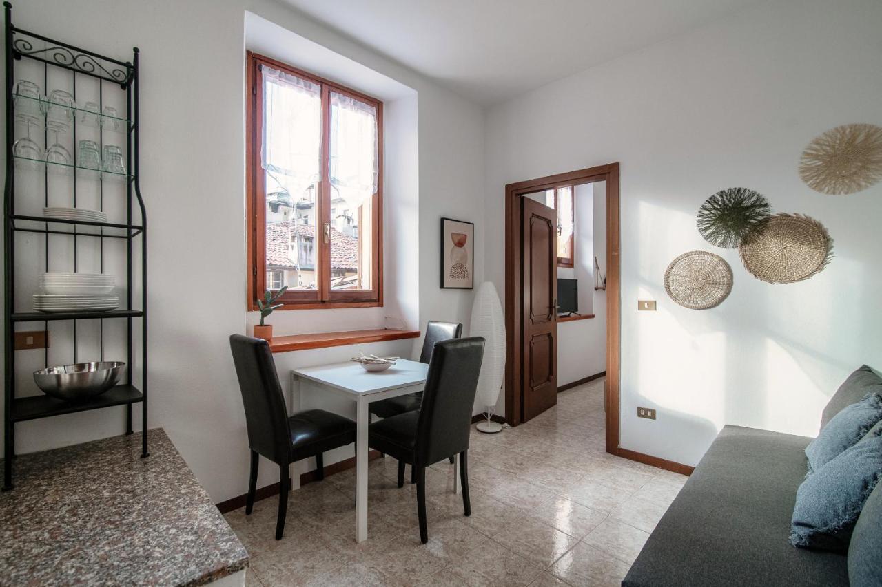 Apartment Piazza Roma By Quokka 360 - Historic Flat In The Centre Of קומו מראה חיצוני תמונה